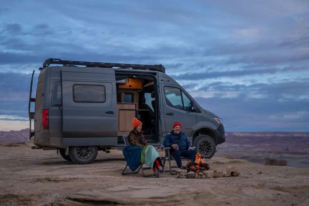Winnebago Revel 44E
