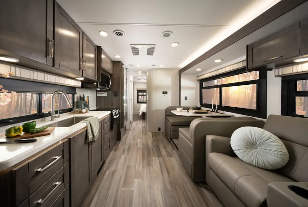 Entegra Coach Odyssey SE 22AF